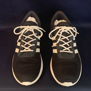 Adidas Tennis Shoes